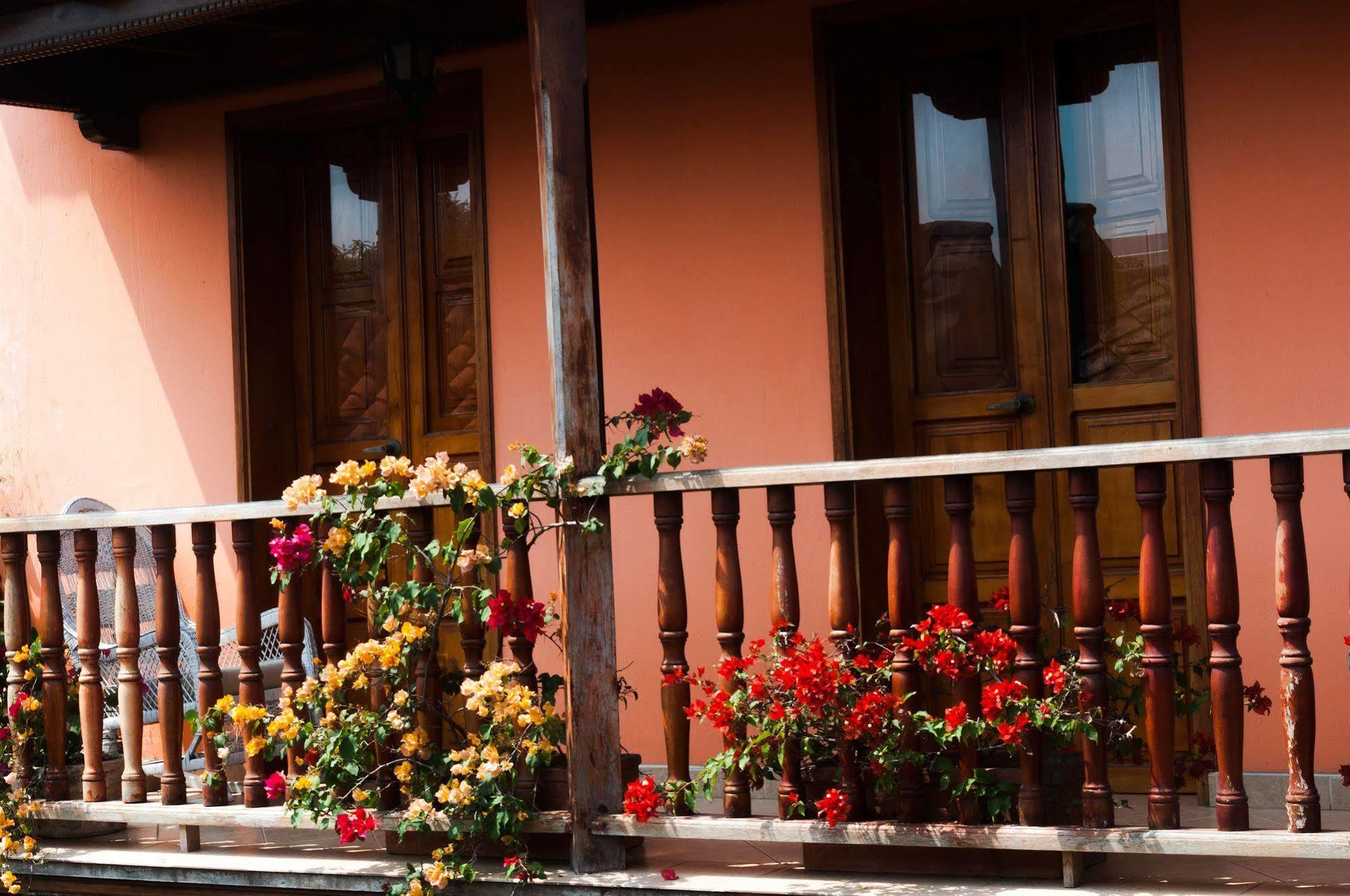 Casa Del Curato Hotel Cartagena Ngoại thất bức ảnh